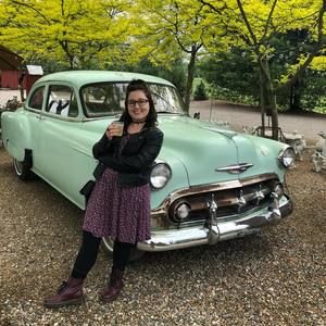 Meet your Posher, Danielle